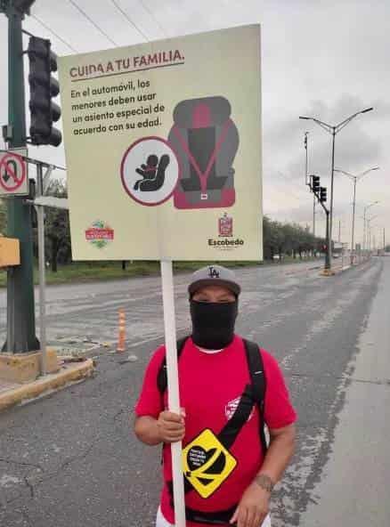 Invitan a ponerse el cinturón en Escobedo