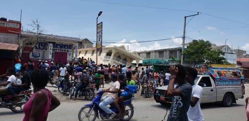 Aumenta a 227 cifra de muertos por sismo en Haití