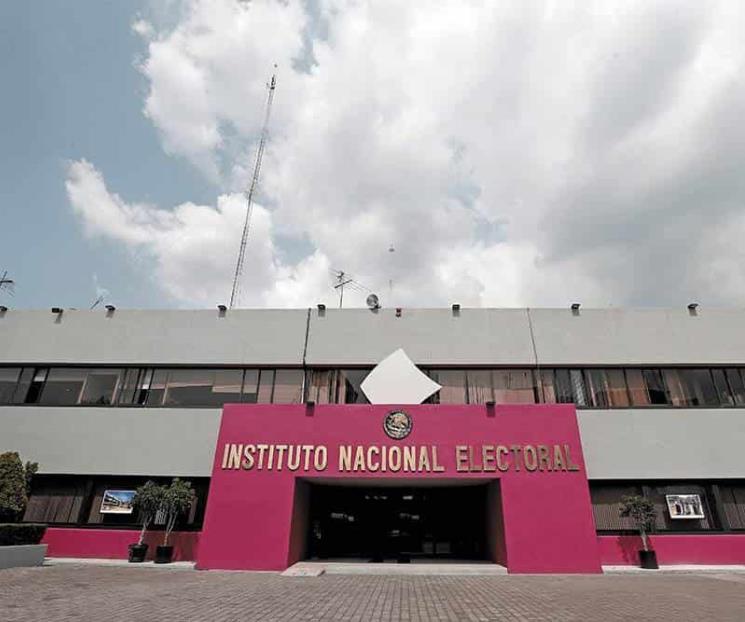 Iniciativa de Reforma Electoral incluye renovación tajante