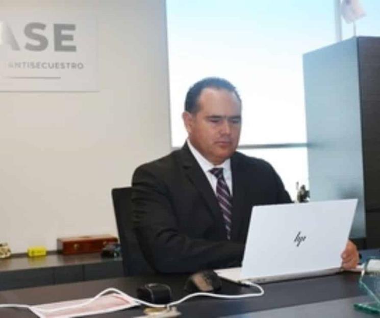Renuncia Enríquez García a Conase Renuncia Enríquez García a Conase