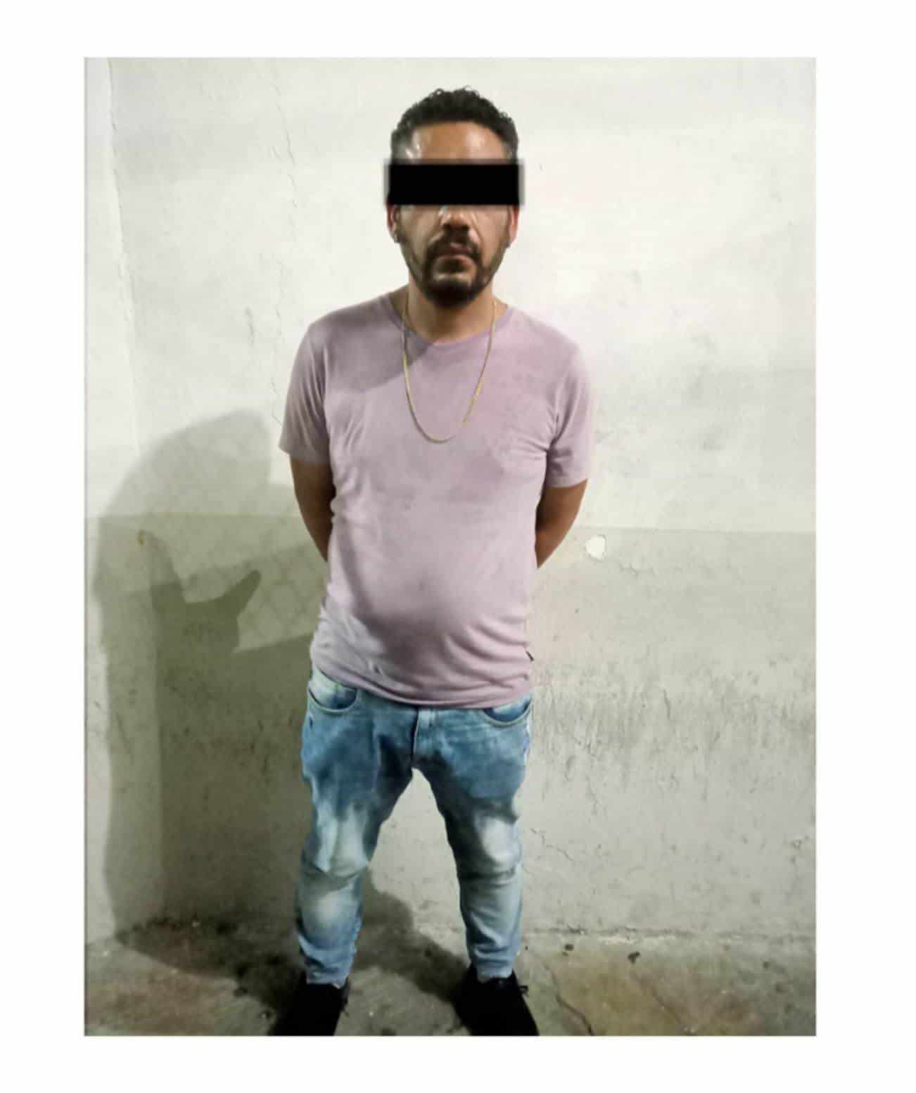 Arrestado luego de ser denunciado por hacer tocamientos a un menor de 16 años