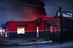 La taquería ubicada en Guadalupe quedó reducida a cenizas