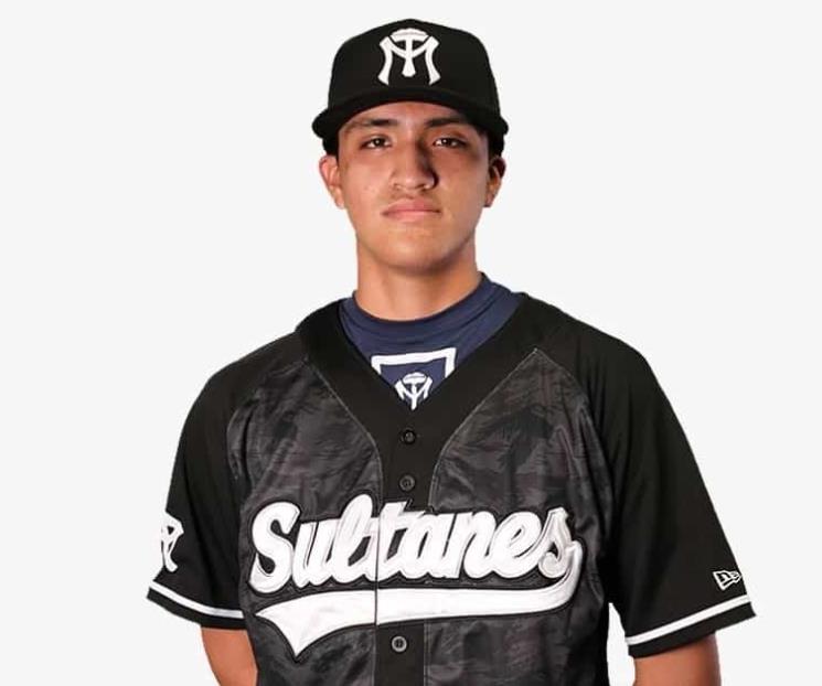 Se llevan Padres de MLB a lanzador regio