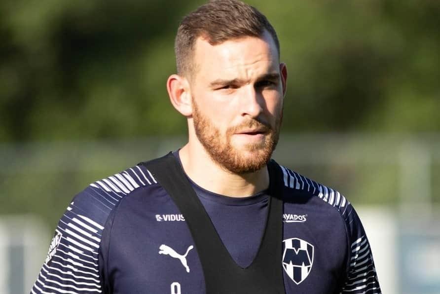 Janssen, fuera mes y medio