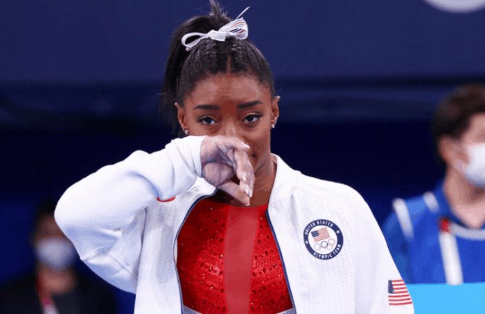 Promoverá Simone Biles la salud mental
