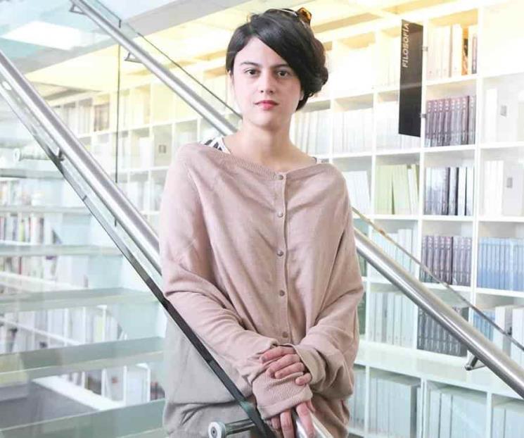 Descarta Brenda Lozano renuncia como agregada Descarta Brenda Lozano renuncia como agregada