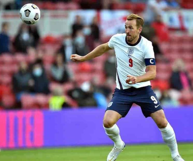 Buscaría City vender figuras para fichar a Kane