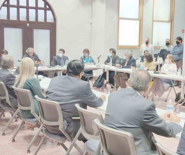 Trabaja la SE en la rehabilitación de 647 escuelas Trabaja la SE en la rehabilitación de 647 escuelas
