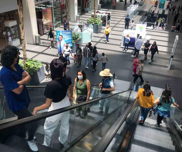 Repunte de Covid frena ventas al menudeo en junio Repunte de Covid frena ventas al menudeo en junio
