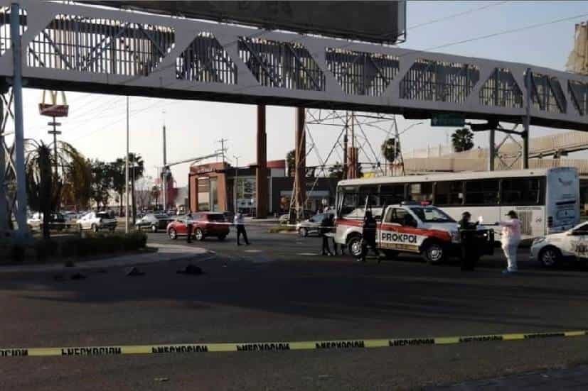 Una noche de parranda termino en tragedia para tres jóvenes, después de estrellarse