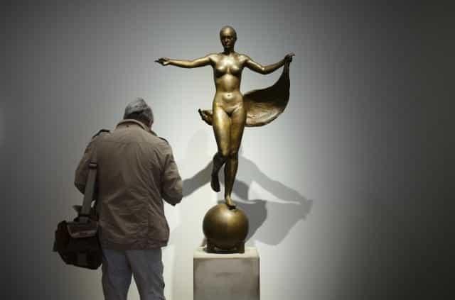 Muestra rastrea éxito de artistas de era nazi