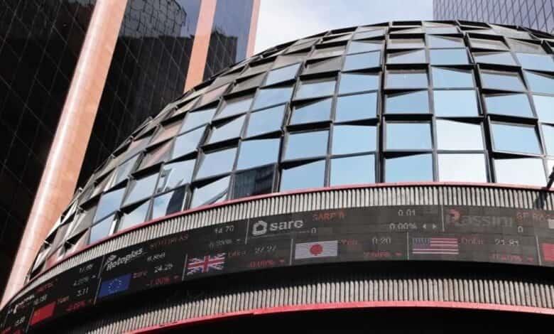 BMV cierra en 52 mil 345 puntos, nuevo máximo histórico