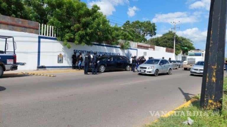 Hombre armado roba carroza fúnebre con todo y cadáver Hombre armado roba carroza fúnebre con todo y cadáver