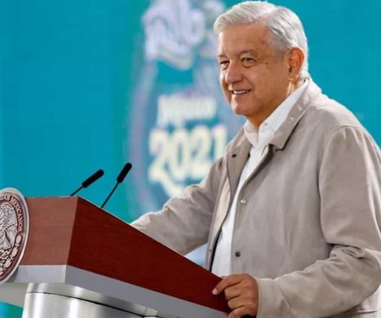 Ya todos los maestros están vacunados, dice AMLO