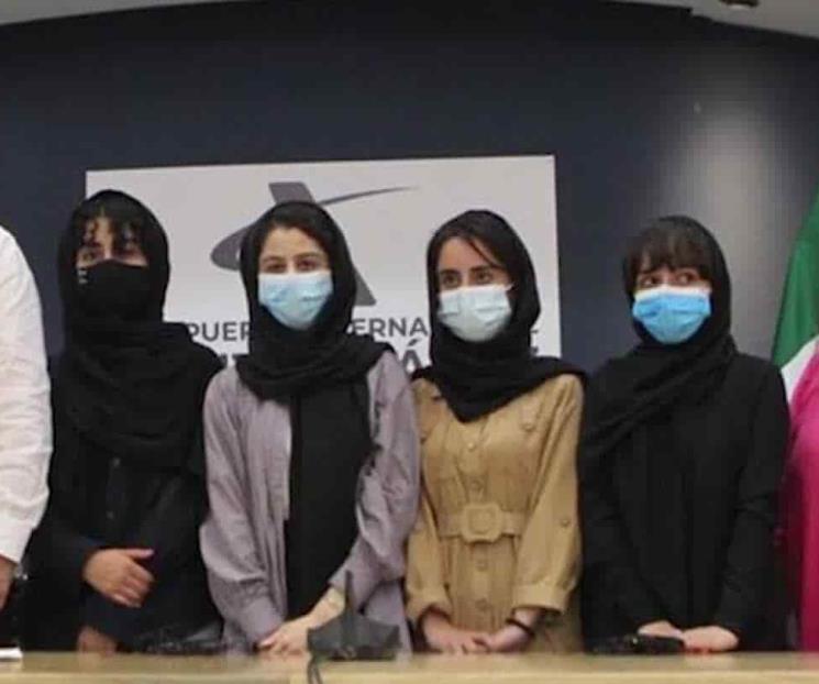 Llegan jóvenes refugiadas de Afganistán Llegan jóvenes refugiadas de Afganistán