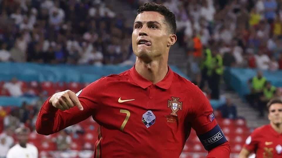 Cristiano Ronaldo es nuevo jugador del Manchester United