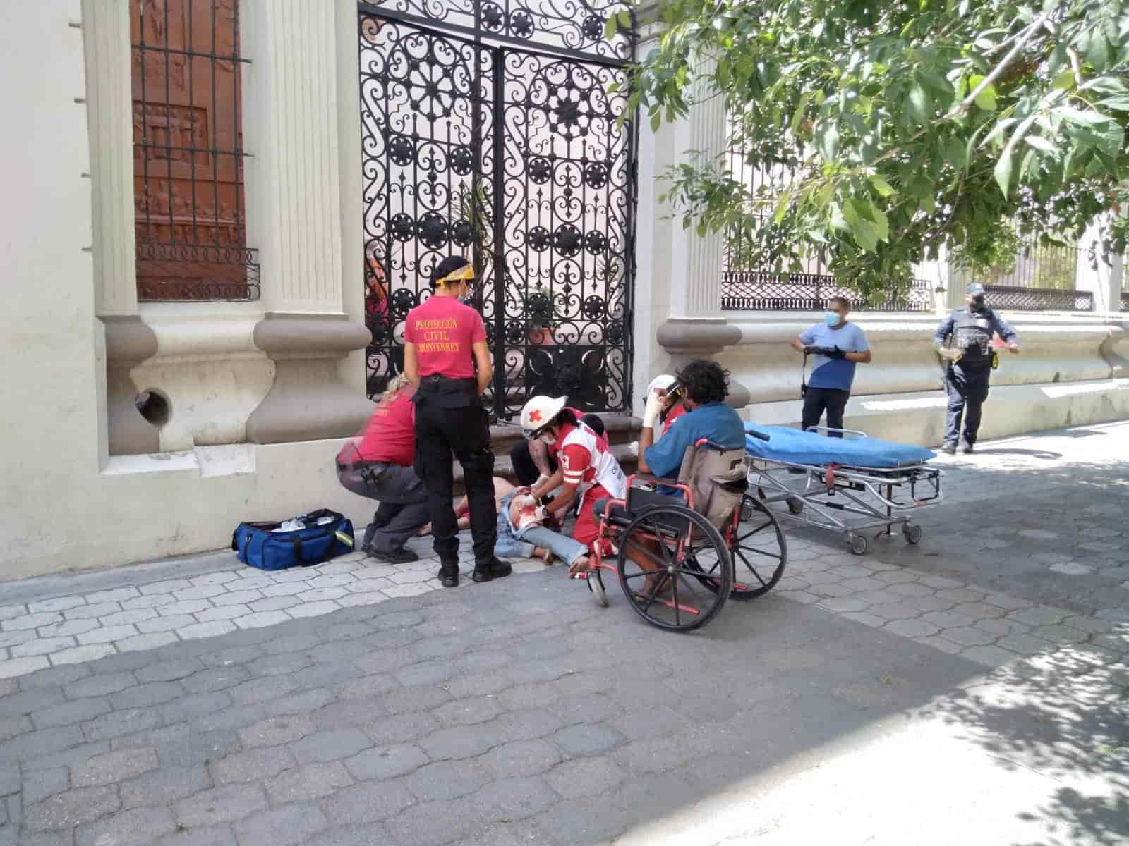 Con diversas lesiones por arma blanca en el cuerpo resultaron dos hombres, al parecer en situación de calle