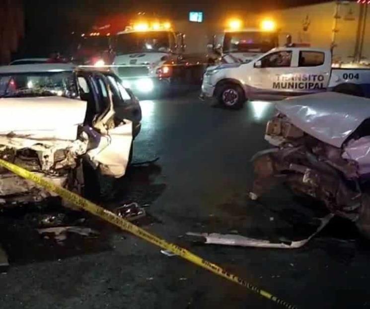 Choque deja un muerto y 4 lesionados en Ciénega de Flores