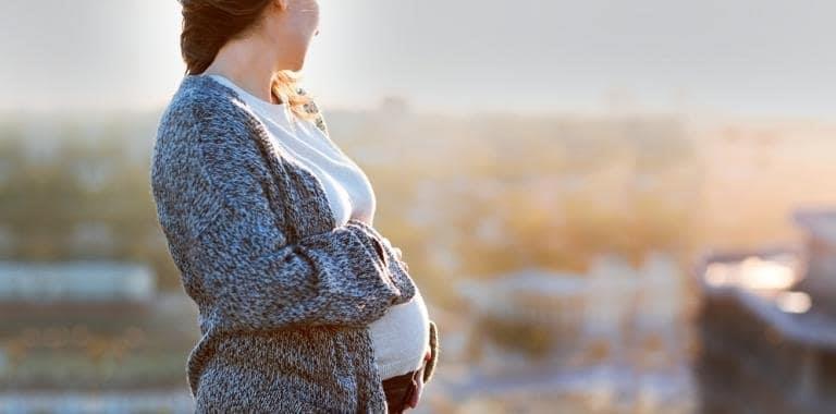 Afecta contaminación a mujeres embarazadas Afecta contaminación a mujeres embarazadas