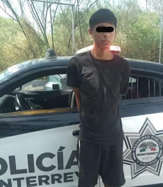 Arrestan a hermanos por asalto Arrestan a hermanos por asalto