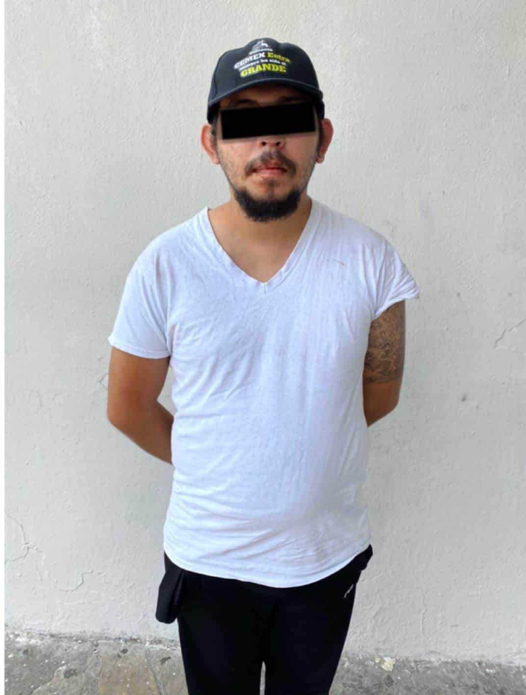 A unos minutos de asaltar un banco de donde se llevó 38 mil pesos en efectivo, el ladrón fue detenido
