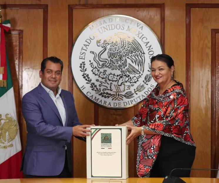 Realizan entrega-recepción en San Lázaro Realizan entrega-recepción en San Lázaro