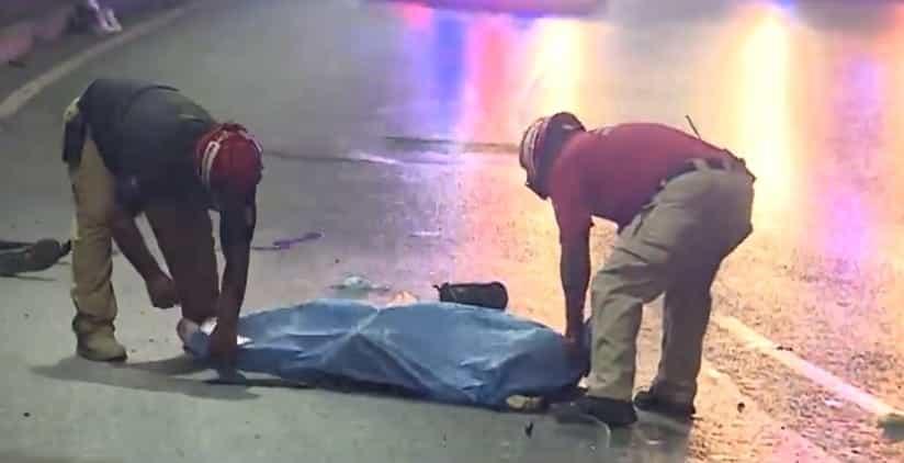 Muere pareja a bordo de motocicleta en Av. Morones Prieto Muere pareja a bordo de motocicleta en Av. Morones Prieto