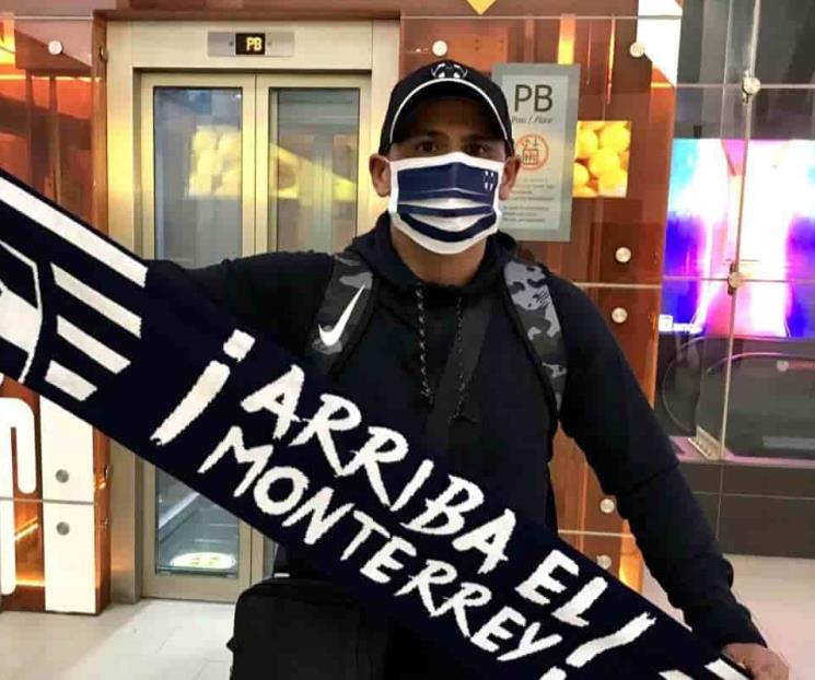 Ya está Suazo en Monterrey; viene por todo en Raya2 Ya está Suazo en Monterrey; viene por todo en Raya2