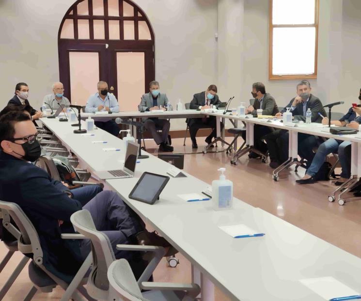 Se amparan 50% de las rutas urbanas Se amparan 50% de las rutas urbanas