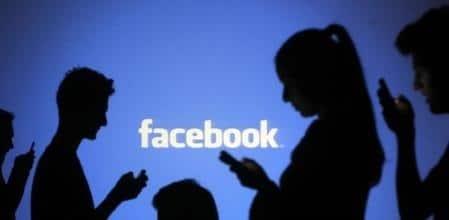 Facebook empieza a borrar contenido político