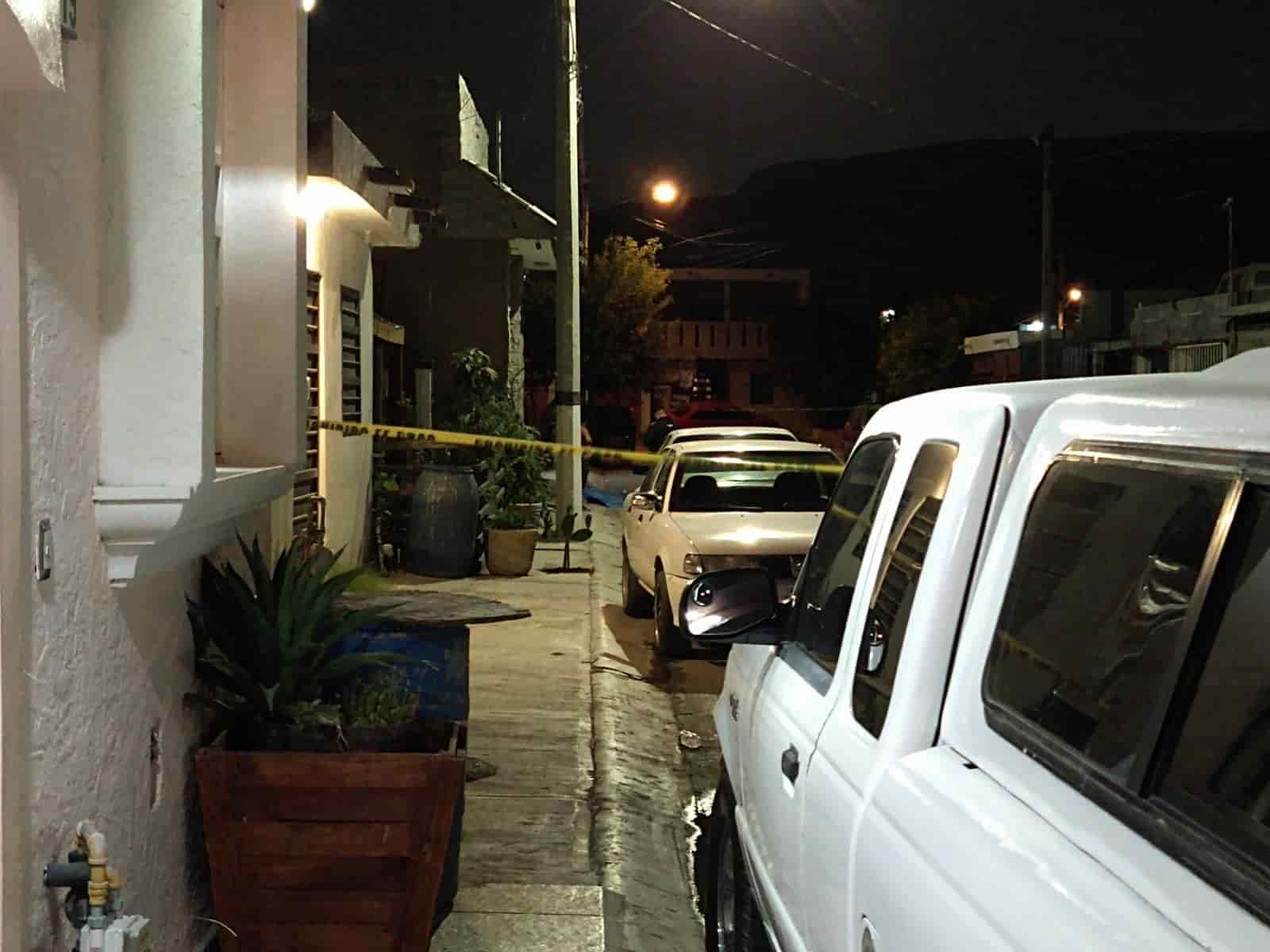 Dos personas fueron ejecutadas a balazos cuando se encontraban afuera de un domicilio