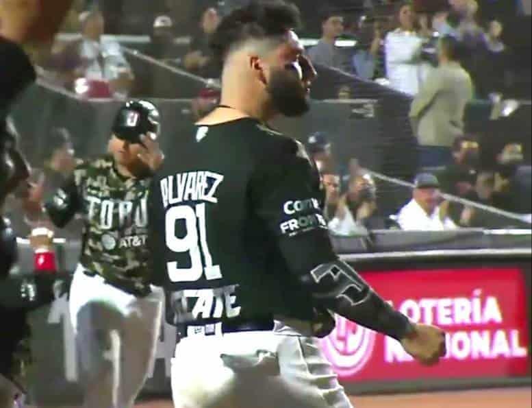 Toros y Leones, a uno de la Serie del Rey