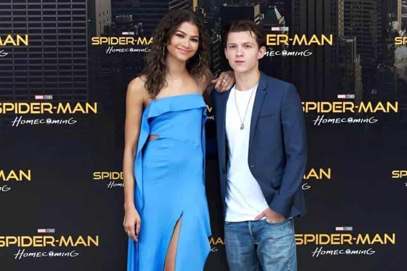 Felicita Holland a Zendaya por su cumple 25