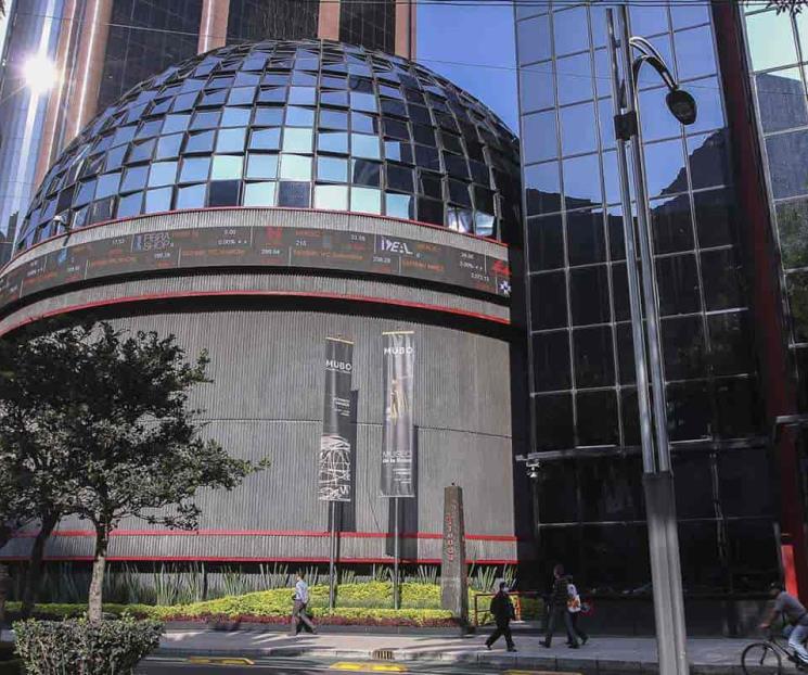 BMV pierde por segundo día y cierra en su menor nivel