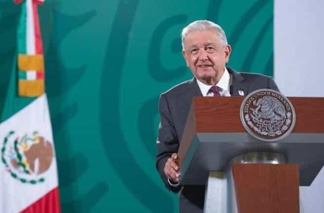 Critican AMLO y FCH encuentro de panistas con Vox