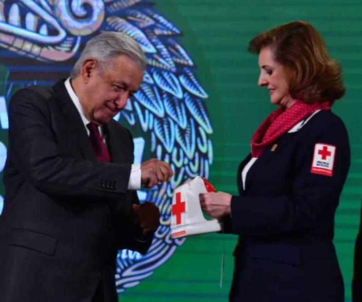 AMLO arranca Colecta Nacional 2021 de la Cruz Roja Mexicana