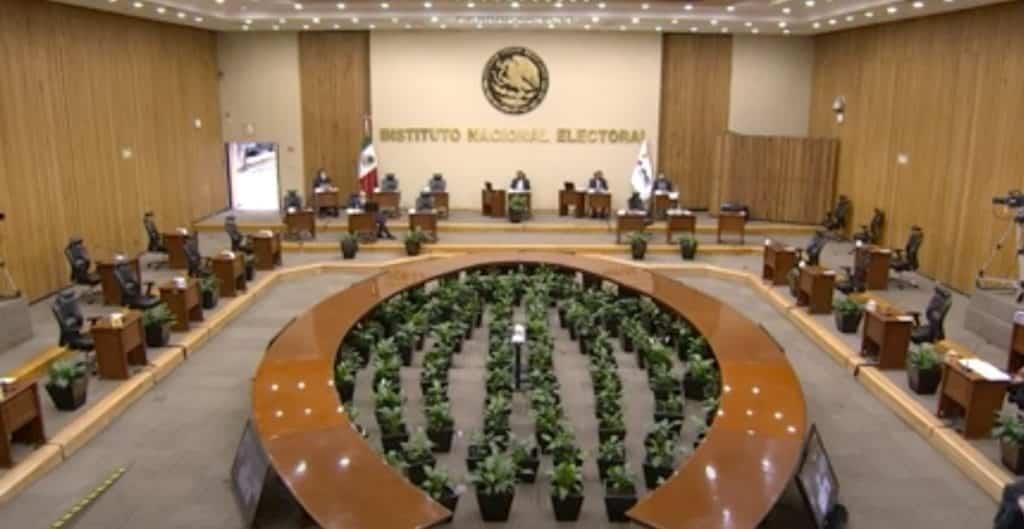 Multa INE al PT por desvíos de recursos