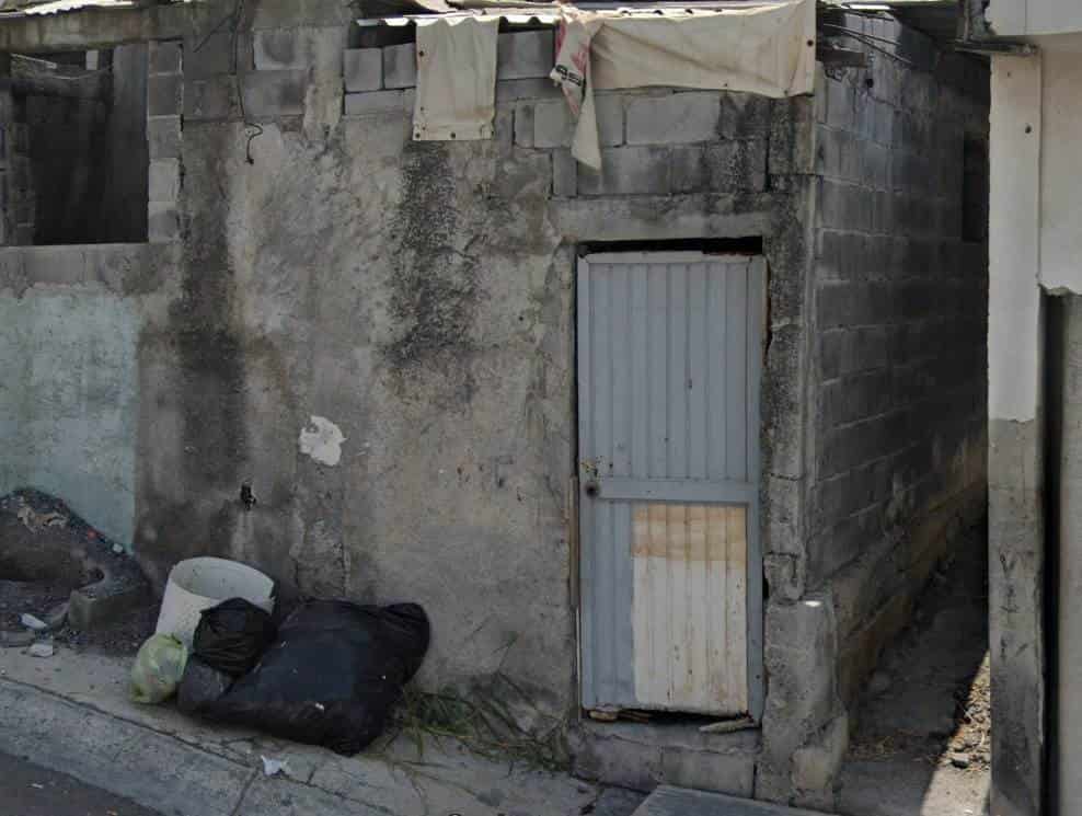 La casa de seguridad ubicada en la colonia San Pedro 400, permanece sin vigilancia