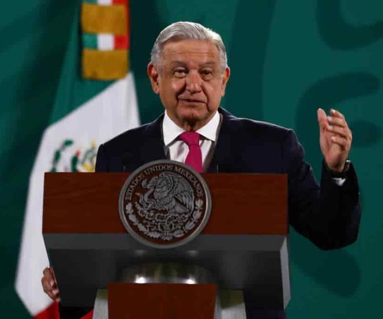 AMLO ordena levantar vetos a extranjeros