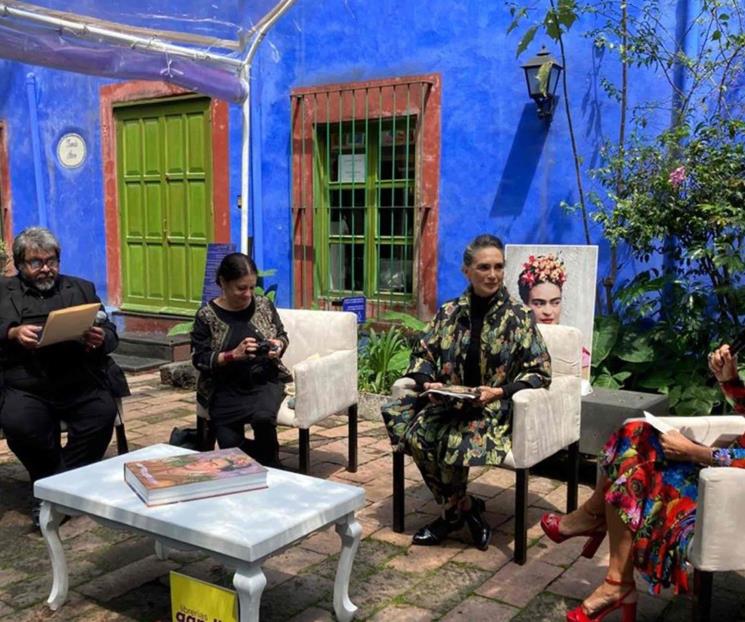 Presentan libro sobre la obra de Frida Kahlo
