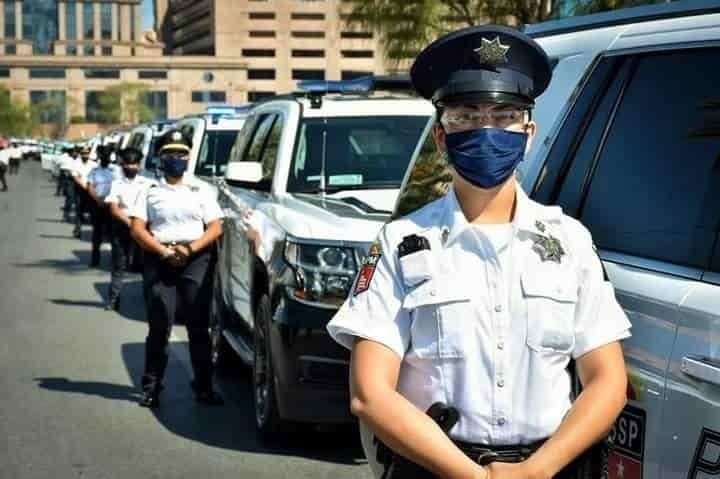Felicita de manera virtual Miguel a sus policías
