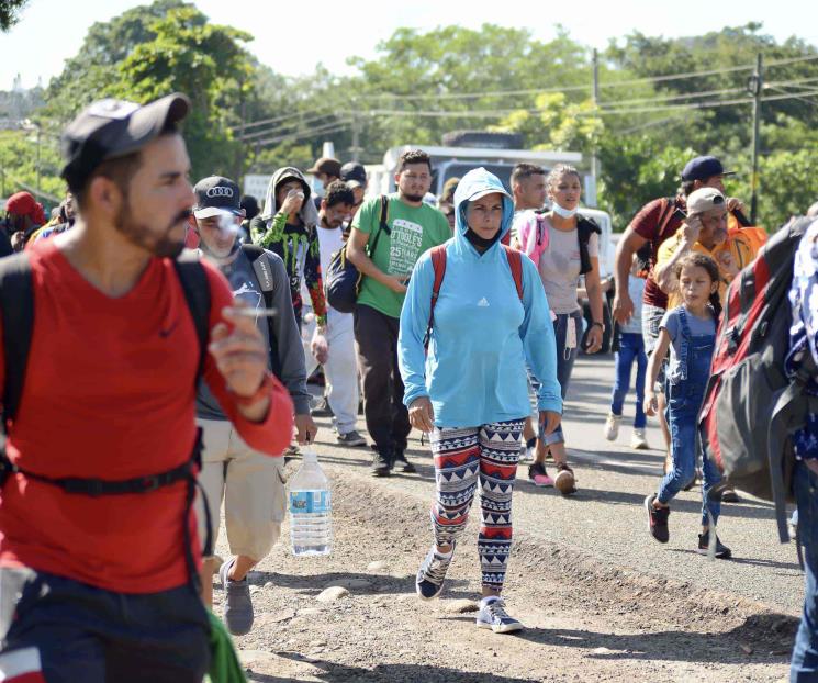 Ha bajado migración de mexicanos a Estados Unidos: AMLO