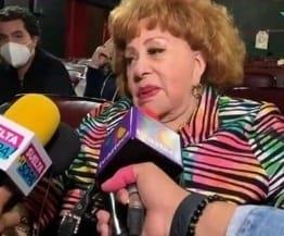 Se alista Silvia Pinal para regresar al teatro