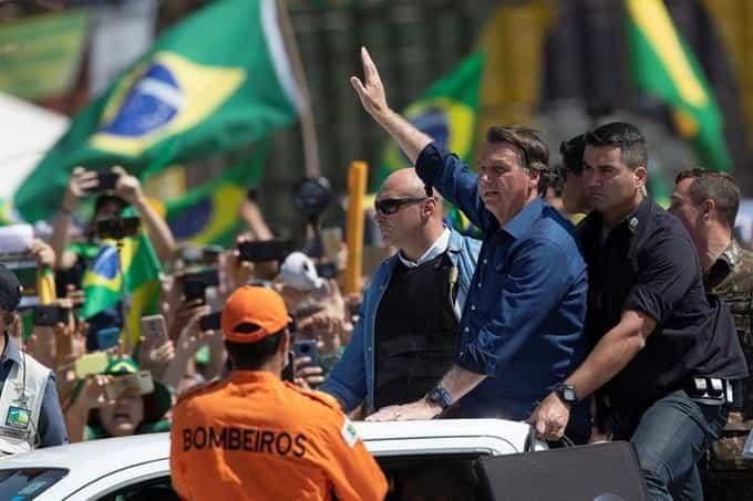 Dice Bolsonaro  que sólo Dios lo sacará de la presidencia