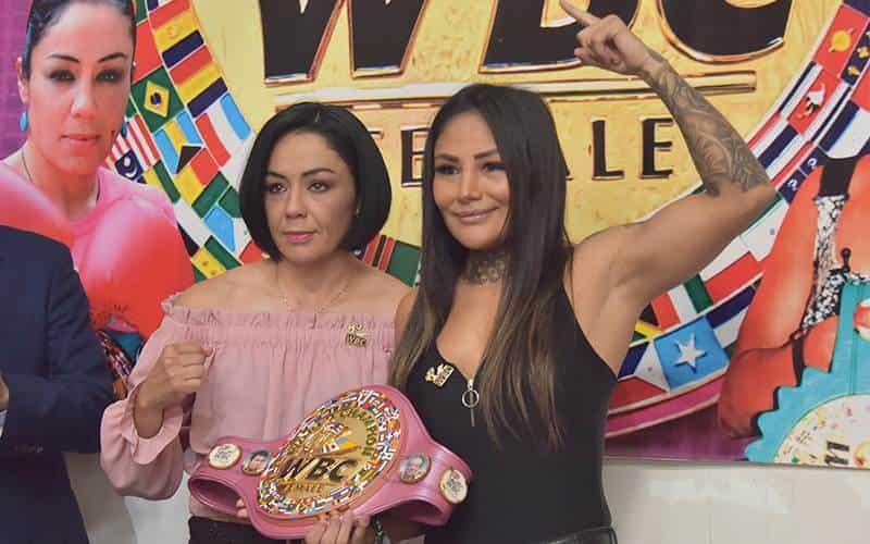 Jackie y Mariana disputarán cinturón diamante rosa