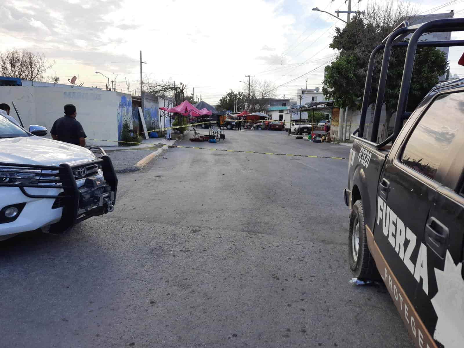 Frente a la mirada de su tío y de al menos cinco balazos, un comerciante de mercado rodante fue ejecutado a balazos