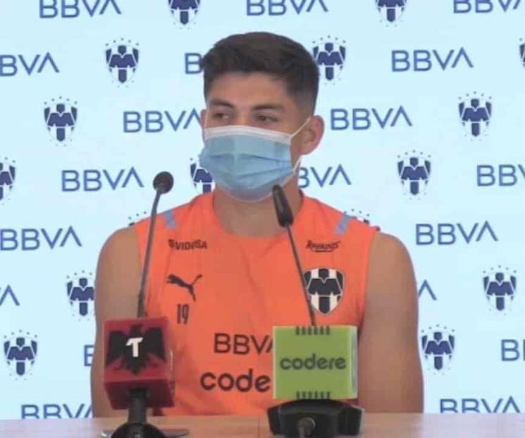 Ve Plátano vital el aprendizaje a Funes y Suazo