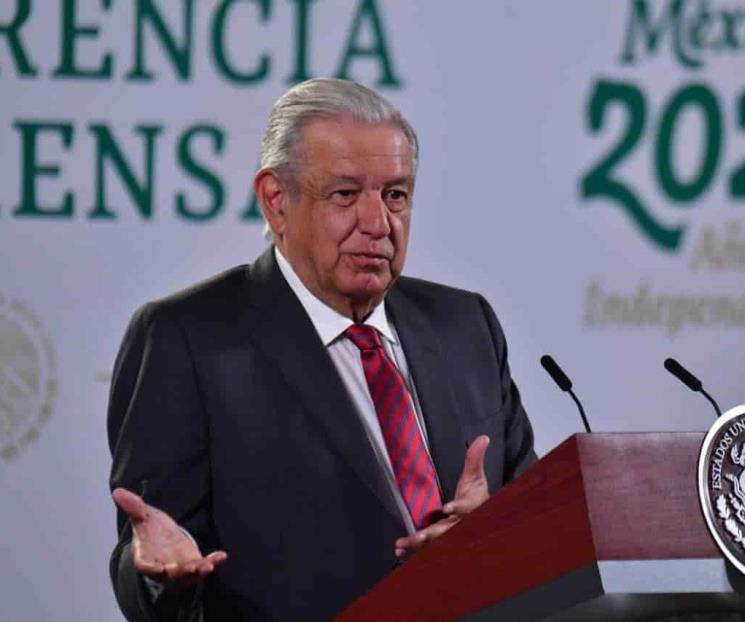 AMLO respalda estatua Tlali