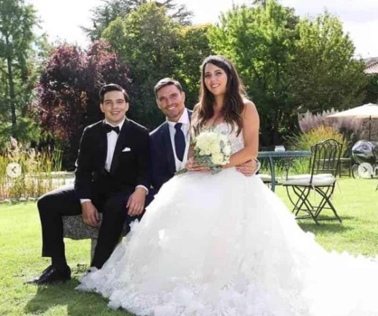 Julián Gil presume la espectacular boda de su hija