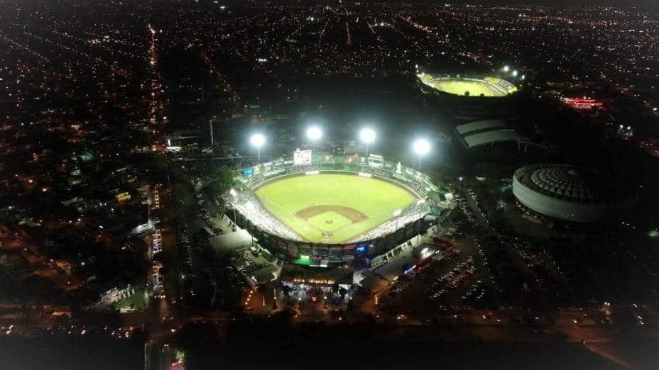 Suspenden por lluvia la Serie del Rey